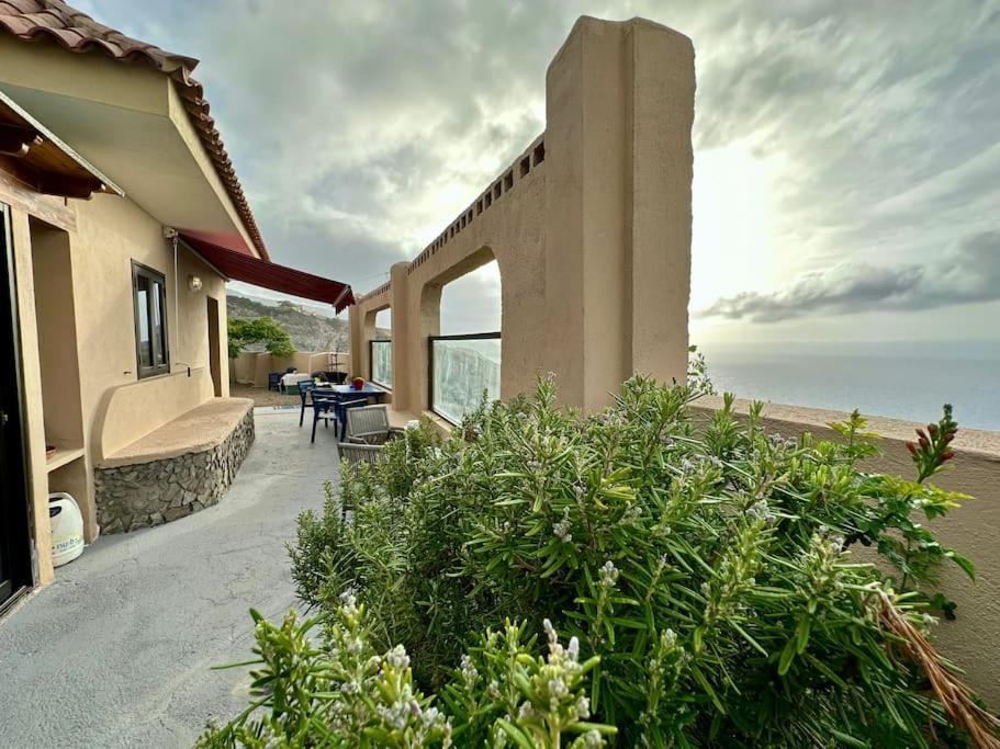 Peaceful Oasis With Magical Sea Views And A Pool Villa Санта Крус де Тенерифе Екстериор снимка